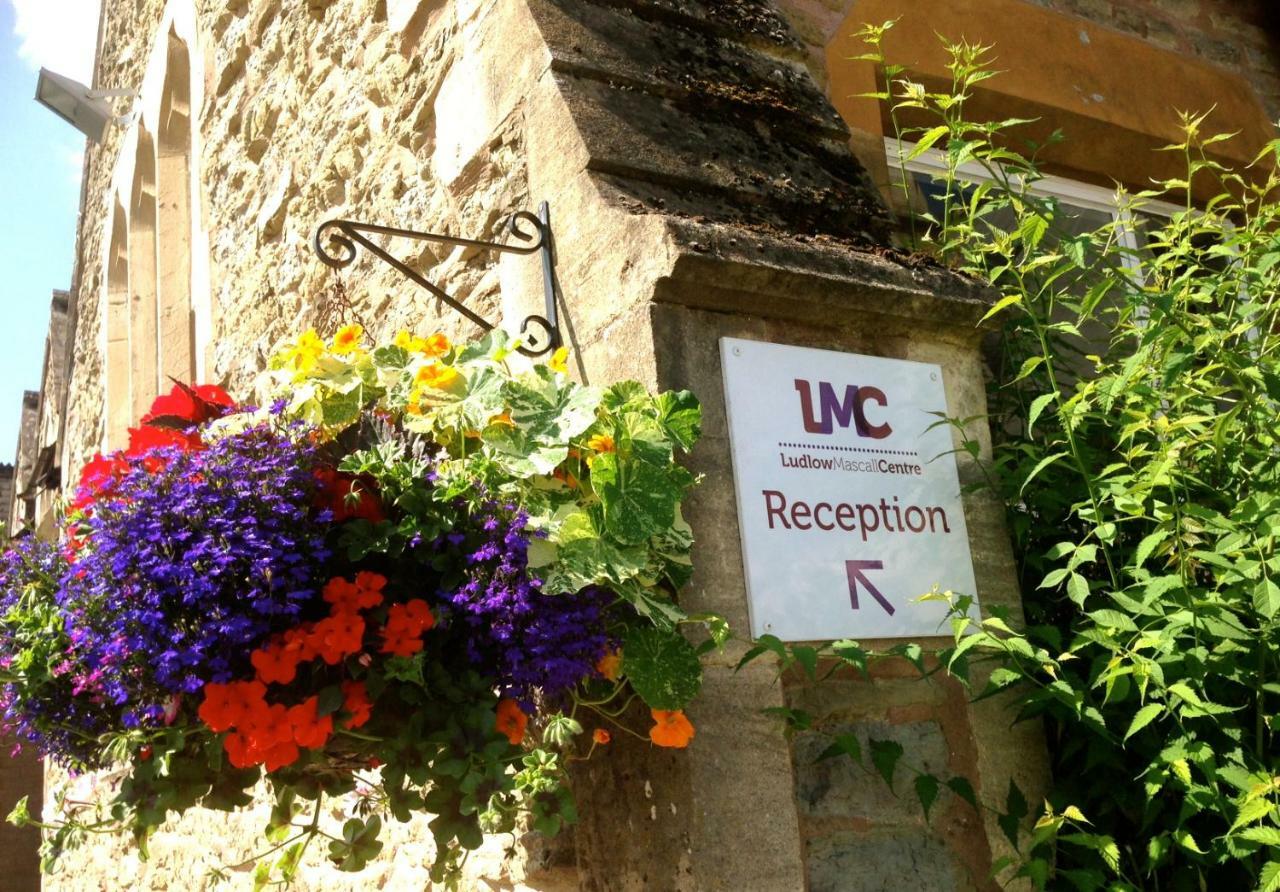 Ludlow Mascall Centre Екстериор снимка