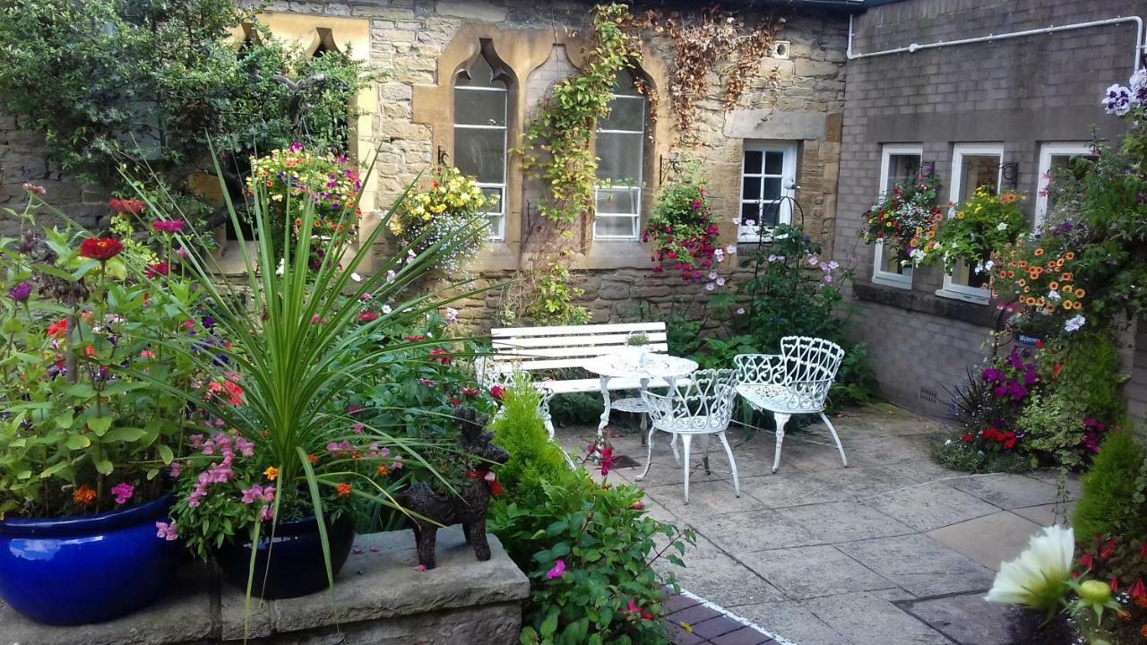 Ludlow Mascall Centre Екстериор снимка